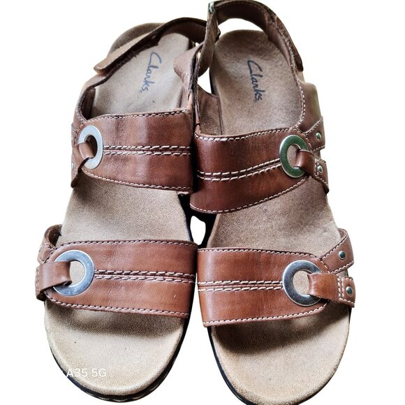 Clarks Womens Brown Leather Adjustable Sandals With Metal Ring Details 9 M - Picture 1 of 9